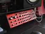 Behringer Neutron + voedingskabel + 10 patchkabeltjes, Muziek en Instrumenten, Synthesizers, Ophalen, Zo goed als nieuw, Overige aantallen