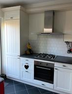 Hoekkeuken met apparatuur, Huis en Inrichting, Keuken | Complete keukens, Ophalen, Gebruikt, Wit, Hoekkeuken