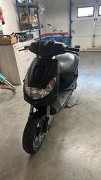 Peugot vivacity 2t, Fietsen en Brommers, Scooters | Peugeot, Ophalen, Tweetakt, Gebruikt, Maximaal 45 km/u