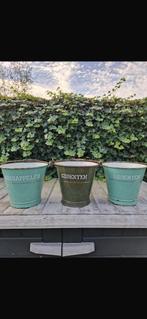 3 zinken emmertjes, Tuin en Terras, Bloembakken en Plantenbakken, Ophalen, Minder dan 30 cm, Rond, Zo goed als nieuw