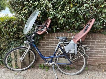 Gazelle Bloom mama fiets inclusief zitjes en windscherm beschikbaar voor biedingen