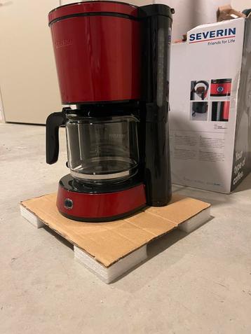 Severin Filterkoffiemachine – Rood/Zwart – Nieuwstaat beschikbaar voor biedingen