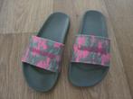 Vingino badslippers/slippers type Evi maat 32., Meisje, Overige typen, Ophalen of Verzenden, Vigino