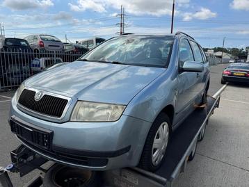 Skoda Fabia Combi 1.4-16V 2003veel onderdelen voorradig  beschikbaar voor biedingen