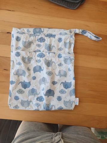 Accessoirres wasbare luiers beschikbaar voor biedingen