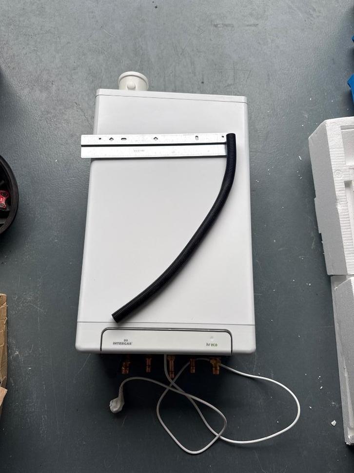 Cv ketel, Doe-het-zelf en Verbouw, Verwarming en Radiatoren, Zo goed als nieuw, Cv-ketel of Combi-ketel, 800 watt of meer, 30 tot 80 cm