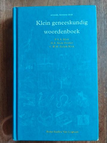 Klein Geneeskundig Woordenboek - 7e druk beschikbaar voor biedingen