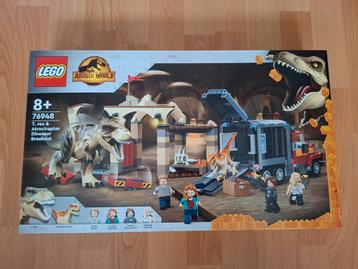 Lego - 76948 - T. rex & Atrociraptor Dinosaur Breakout NIEUW beschikbaar voor biedingen