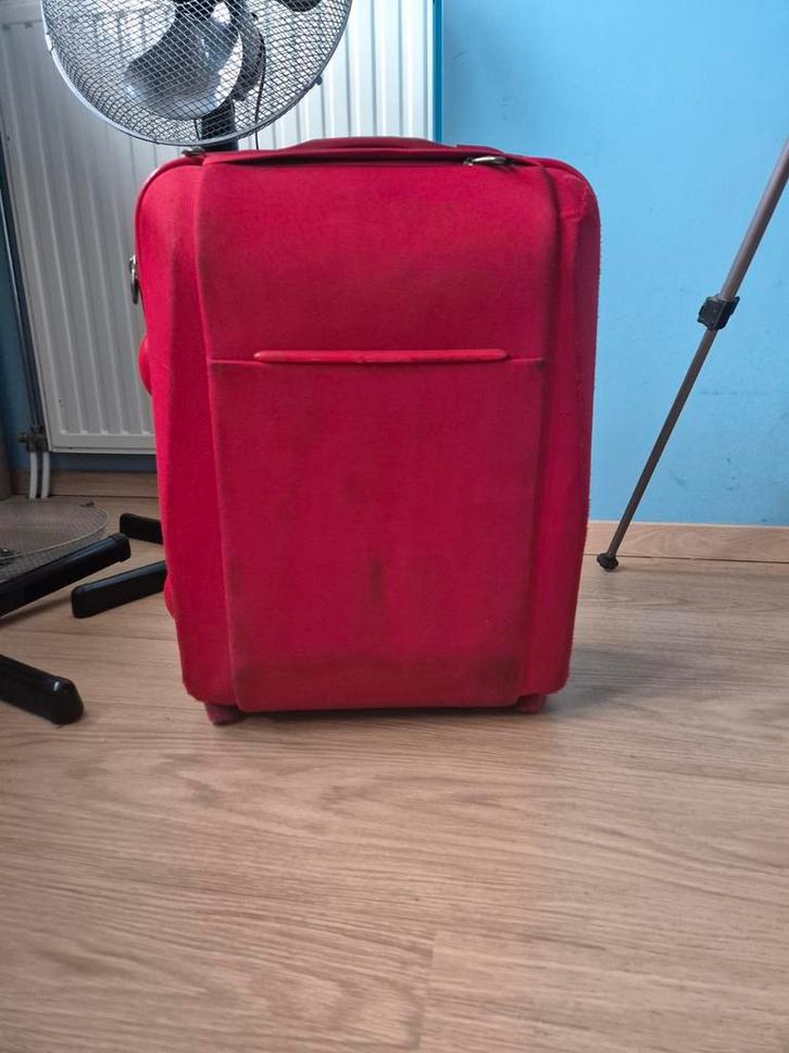Rode Samsonite Rolkoffer - Handbagage Formaat, Sieraden, Tassen en Uiterlijk, Koffers, Gebruikt, Zacht kunststof, Minder dan 50 cm