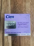 Cien dagcreme met Myramaze SPF15, Ophalen of Verzenden, Nieuw, Verzorging