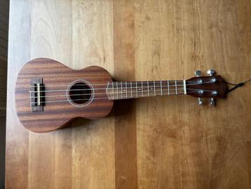 makawao ukulele UK-20 beschikbaar voor biedingen