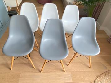 Kuip eetkamerstoelen grijs en wit
