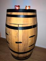 TK.  wijnvat met deurtjes op wielen / statafel  / drankkast, Ophalen, Zo goed als nieuw