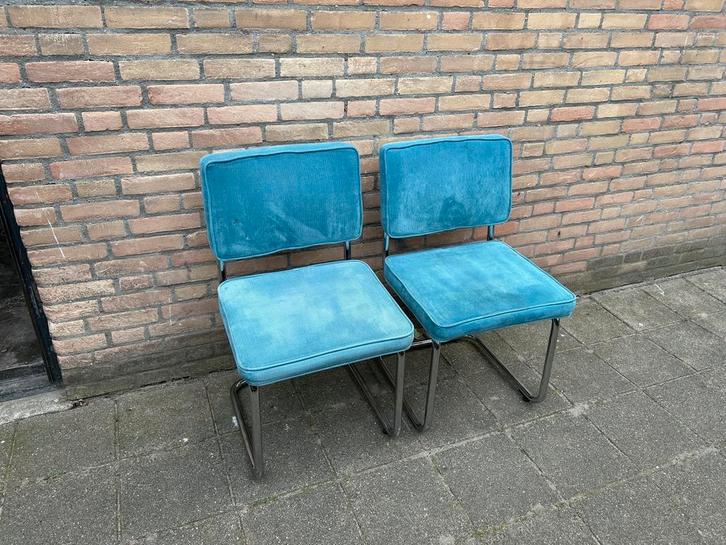 2 Ribstof Stoelen met Chrome Buisframe, Huis en Inrichting, Stoelen, Gebruikt, Twee, Metaal, Stof, Blauw, Ophalen