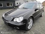Mercedes-Benz C-klasse Combi 240 Avantgarde 4Matic 74221 KM, Auto's, Mercedes-Benz, Automaat, Gebruikt, Zwart, 2597 cc