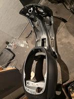 Vespa sprint frame / plaat werk geen nummers, Ophalen of Verzenden, Zo goed als nieuw