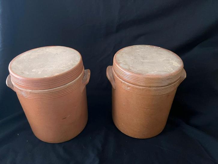 Twee mooie kleiner formaat antieke Franse grés olijfpotten, Antiek en Kunst, Antiek | Keramiek en Aardewerk, Ophalen of Verzenden