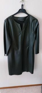 Te koop nieuwe groene imitatie lederen jurk, Kleding | Dames, Jurken, Maat 38/40 (M), Nieuw, Ophalen of Verzenden, Knielengte
