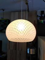 Vintage hanglamp groot, Kunststof, Gebruikt, Ophalen of Verzenden, Futuristisch, Minimalistisch, Modernistisch