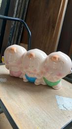 Grote Vintage jaren 90 spaarpot baby’s horen zien zwijgen, Verzamelen, Spaarpotten, Ophalen of Verzenden, Zo goed als nieuw, Steen, Aardewerk of Keramiek