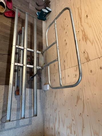 Fietsendrager voor 3 fietsen beschikbaar voor biedingen