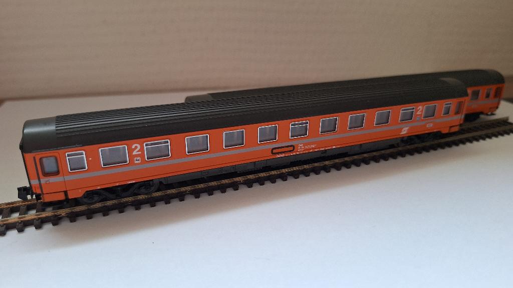2x Roco 02262A ÖBB 2e klas Eurofima Bmoz tp IV, Gebruikt, Gelijkstroom, Wagon, Ophalen of Verzenden