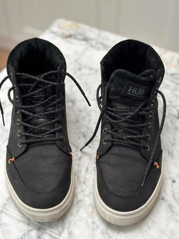HUB Zwarte Suède/Leren Boots - Zo Goed Als Nieuw beschikbaar voor biedingen