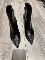 Nieuwe laarzen met studs, Lage of Enkellaarzen, Nieuw, Ophalen of Verzenden, Zara