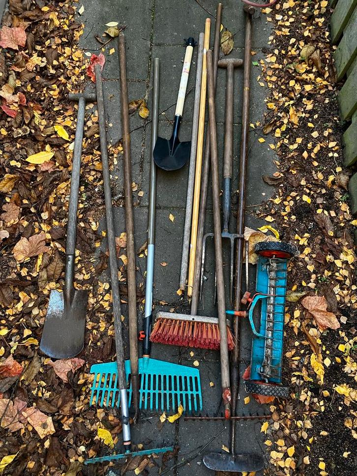 Tuingereedschap Set - Schop, Hark, Bezem & Meer!, Tuin en Terras, Hand-tuingereedschap, Gebruikt, Overige soorten, Ophalen