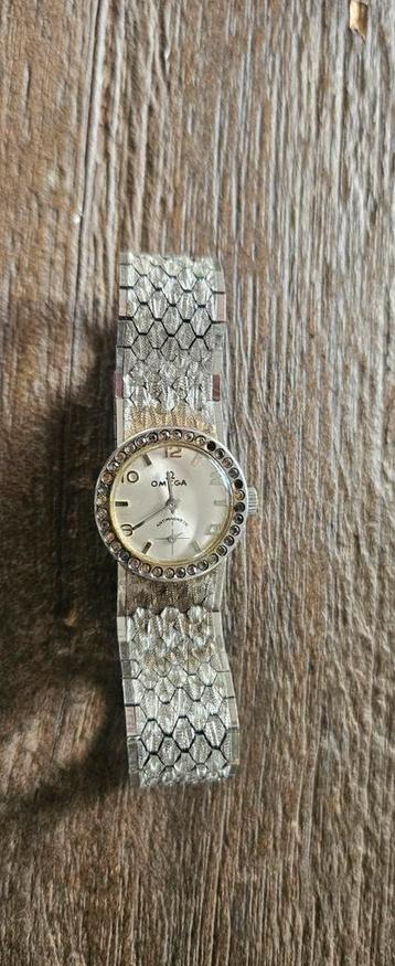 vintage Omega dameshorloge beschikbaar voor biedingen