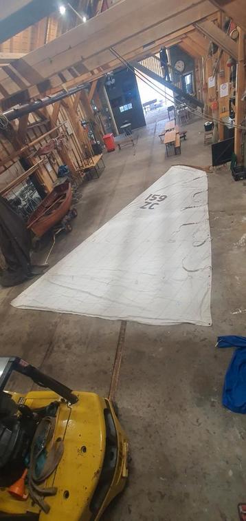 Gaffel grootzeil beschikbaar voor biedingen