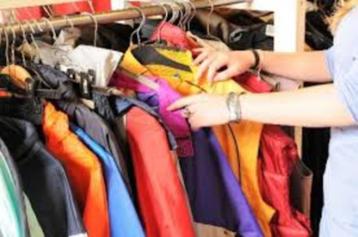 zaterdag 17 mei verkoop 2de hands kleding lindenholt/nijmege beschikbaar voor biedingen
