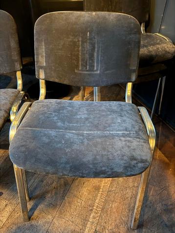 Vintage Stoelen - Set van 12 stuks beschikbaar voor biedingen