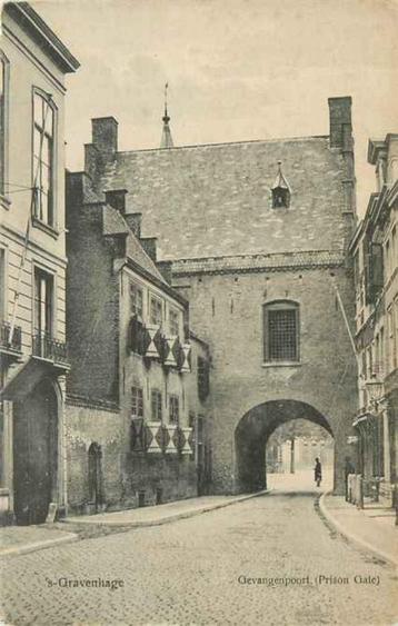 (301-087-029) Den Haag Gevangenpoort beschikbaar voor biedingen