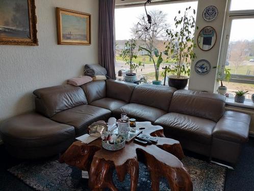 Bruin leren hoekbank, Huis en Inrichting, Banken | Sofa's en Chaises Longues, Gebruikt, Vierpersoons of meer, 250 tot 300 cm, 75 tot 100 cm