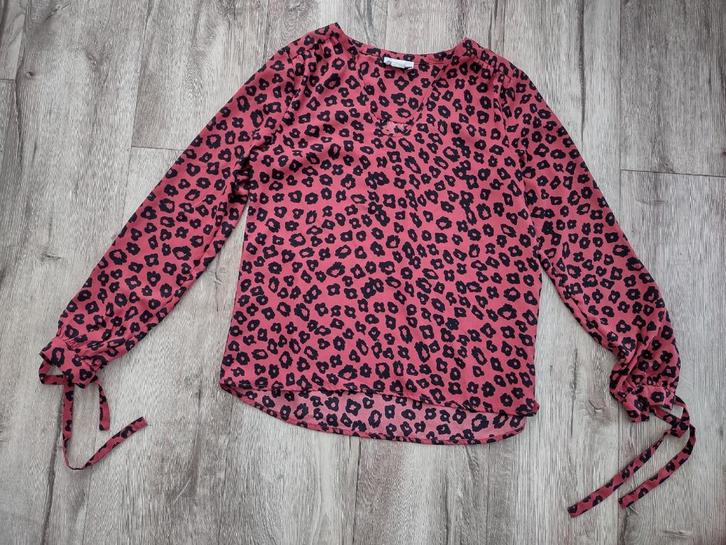 Prachtige rode panterprint blouse van Cotton Club, maat S., Kleding | Dames, Blouses en Tunieken, Zo goed als nieuw, Maat 36 (S)