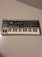 Korg microKORG synth - vocoder, Korg, Zo goed als nieuw, Met midi-aansluiting, Overige aantallen