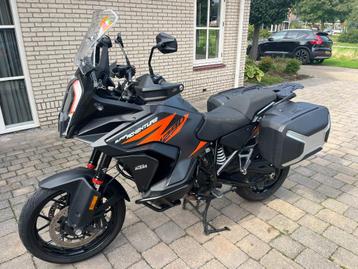 KTM 1290 Super Adventure S zwart 2021 beschikbaar voor biedingen