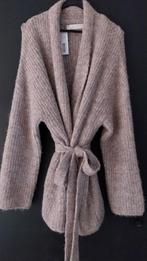 Nieuw gebreid taupe overslag vest centuur L, Kleding | Dames, Ophalen of Verzenden, Nieuw, Maat 42/44 (L), Bruin