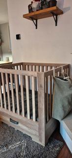 Kidsmill Brent oldwood box met lade + 3 boxkleden en boxzak, Ophalen, Lade