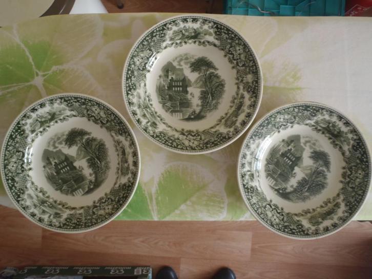 3 stuks diepe borden Castillo GROEN van P. Regout, Antiek en Kunst, Antiek | Servies los, Ophalen of Verzenden