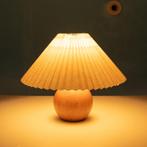 Japandi houten tafellamp plissé l minimalist table lamp 70s, Huis en Inrichting, Lampen | Tafellampen, Ophalen of Verzenden, Gebruikt