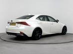 Lexus IS 300h Hybrid Sport Edition Limited | Groot Navigatie, Auto's, Lexus, 12 maanden, Achterwielaandrijving, Gebruikt, Leder en Stof