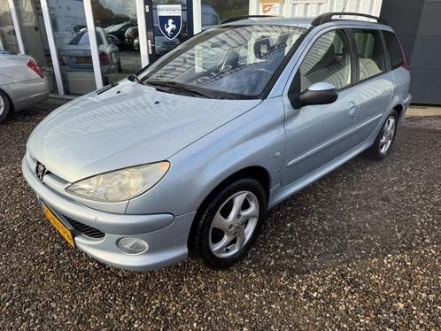 Peugeot 206 SW 1.6 *AIRCO*, Auto's, Peugeot, ABS, Airbags, Elektrische ramen, Mistlampen, Sportstoelen, Startonderbreker, Benzine
