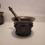 antieke Spaanse bronzen vijzel 18e eeuw met stamper, Antiek en Kunst, Verzenden, Brons