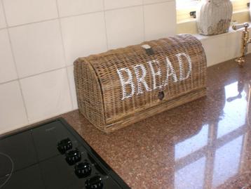 Nieuw: Rattan Broodtrommel Riviera Masion beschikbaar voor biedingen