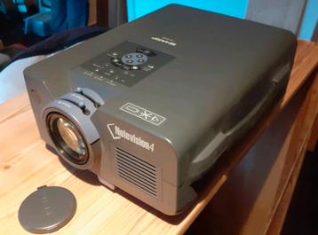 Sharp XG-NV4SU Projector, in goede staat. beschikbaar voor biedingen