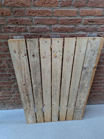 Pallet beschikbaar voor biedingen