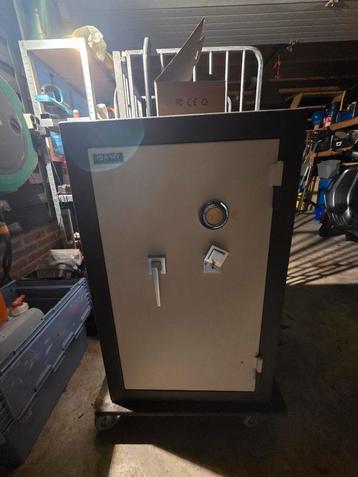 VDH Safe Brandkast beschikbaar voor biedingen