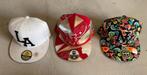 3 Diverse Petten Set - LA, NY, Kleurrijk, Kleding | Heren, Hoeden en Petten, Ophalen of Verzenden, Gedragen, One size fits all